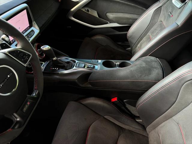 2022 Chevrolet Camaro RWD Coupe ZL1