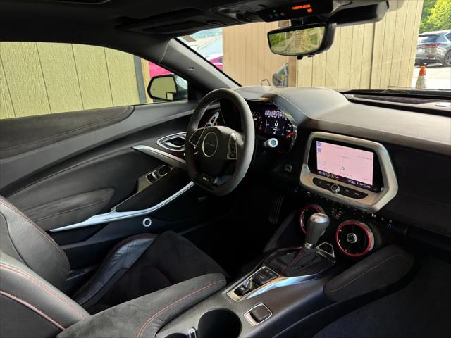 2022 Chevrolet Camaro RWD Coupe ZL1