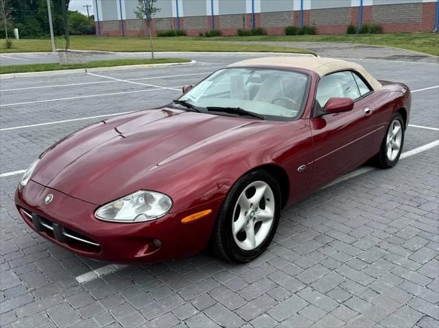 1997 Jaguar XK8 Standard