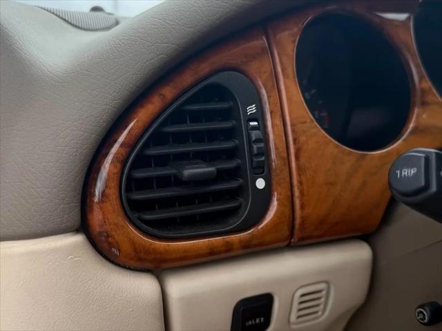 1997 Jaguar XK8 Standard