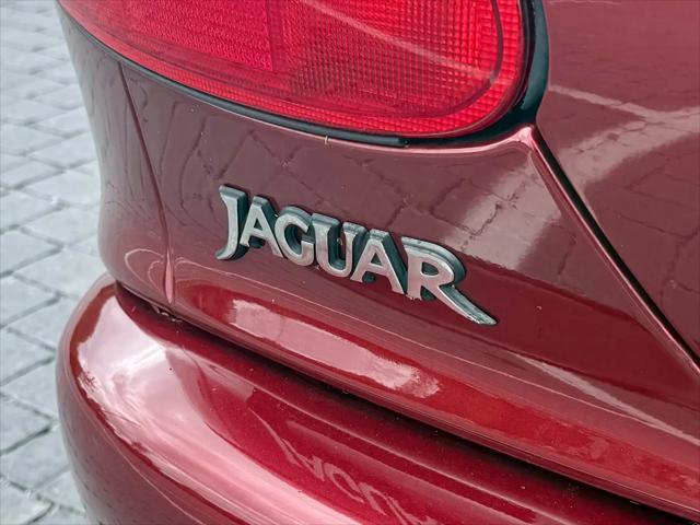 1997 Jaguar XK8 Standard