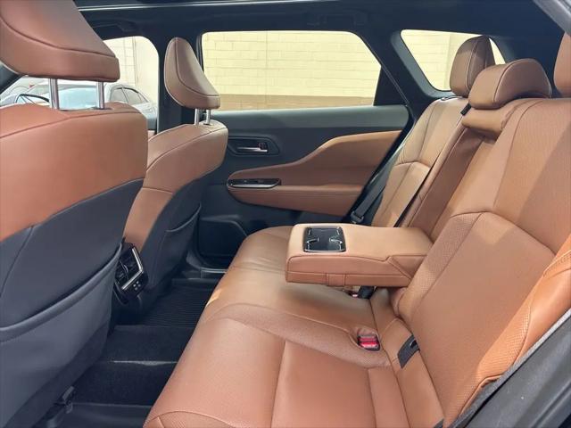 2025 Toyota Crown Signia Limited