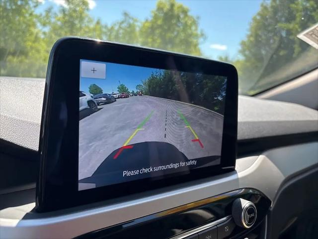 2020 Ford Escape SE