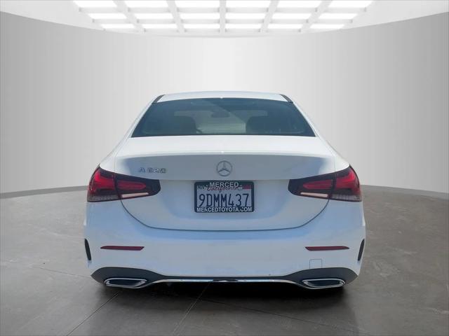 2022 Mercedes-Benz A 220 A 220