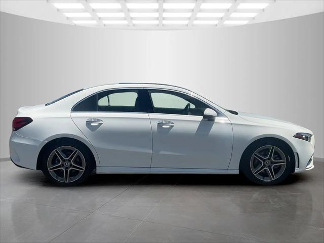 2022 Mercedes-Benz A 220 A 220