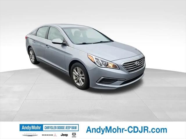 2017 Hyundai Sonata SE for sale in Indianpolis, IN
