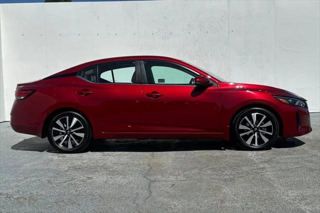 2024 Nissan Sentra SV Xtronic CVT