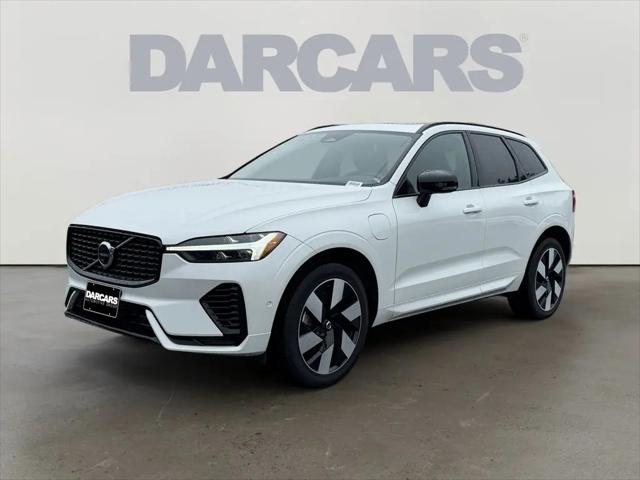 2024 Volvo XC60 Recharge T8 Ultimate Dark Theme