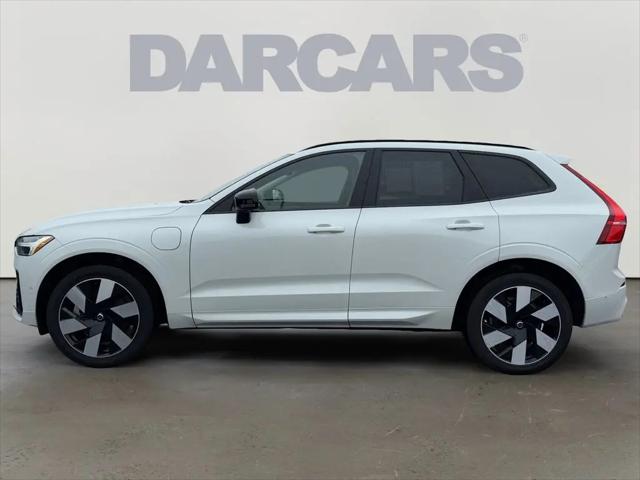 2024 Volvo XC60 Recharge T8 Ultimate Dark Theme