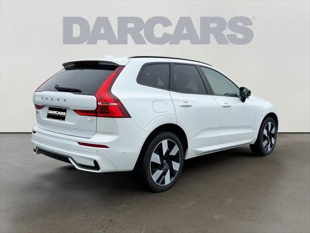2024 Volvo XC60 Recharge T8 Ultimate Dark Theme