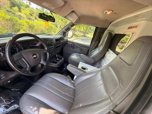 2023 Chevrolet Express Cargo Van RWD 2500 Regular Wheelbase WT