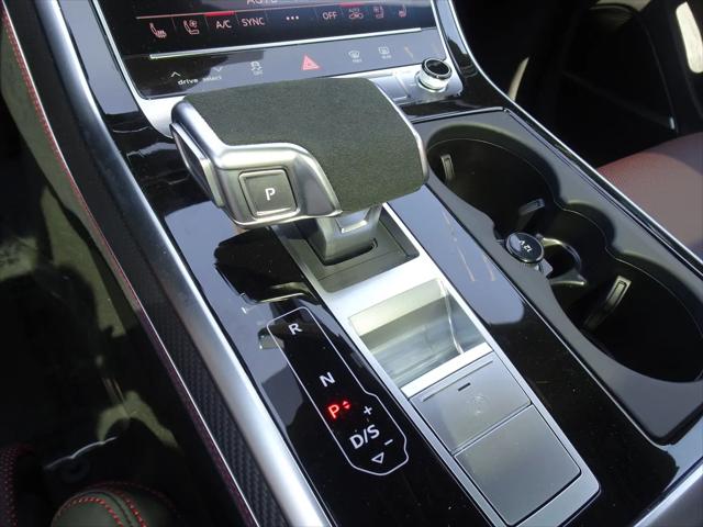 2026 Audi RS Q8 performance quattro tiptronic