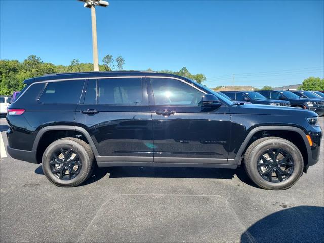 2026 Jeep Grand Cherokee L Altitude 4x2