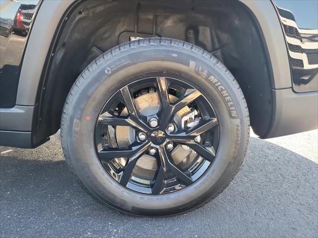 2026 Jeep Grand Cherokee L Altitude 4x2