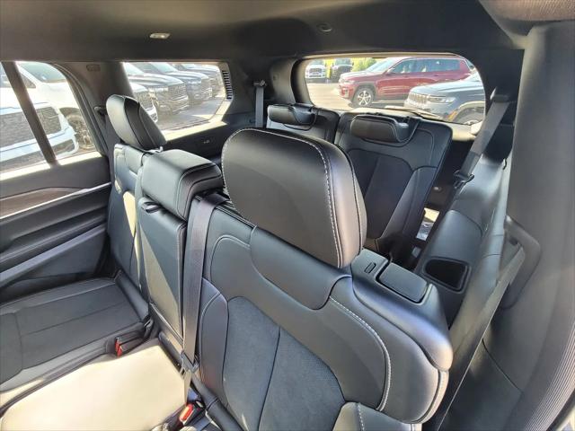 2026 Jeep Grand Cherokee L Altitude 4x2