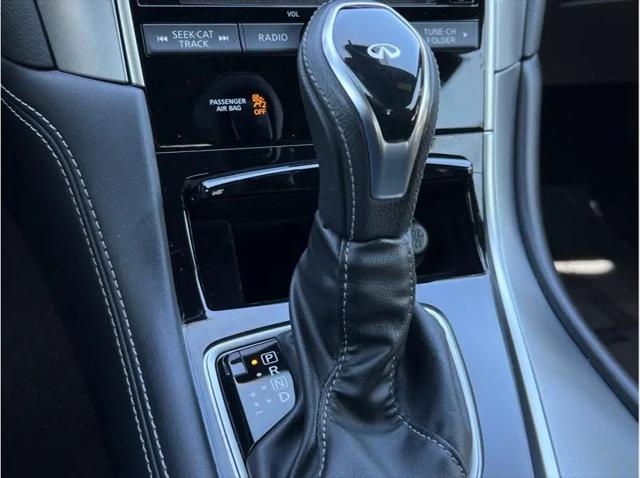 2019 INFINITI Q60 3.0t LUXE