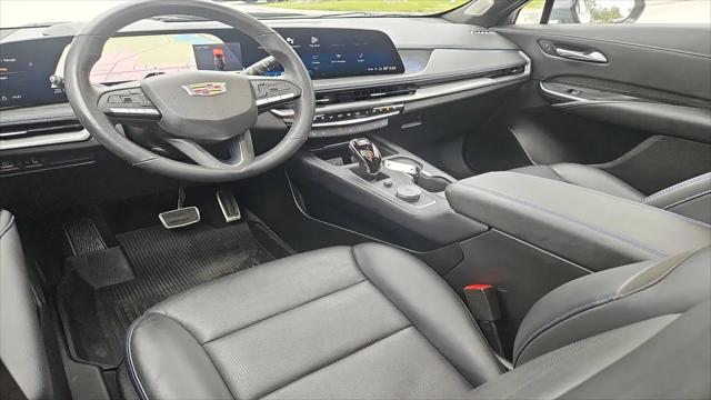 2024 Cadillac XT4 AWD Sport