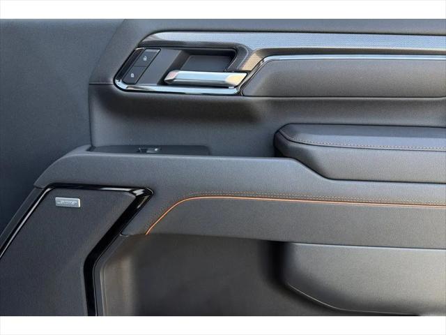 2025 GMC Sierra 2500HD 4WD Crew Cab Standard Bed AT4