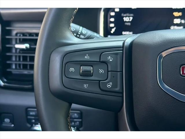 2025 GMC Sierra 2500HD 4WD Crew Cab Standard Bed AT4