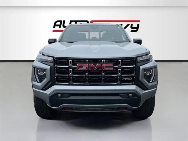 2024 GMC Canyon 4WD AT4