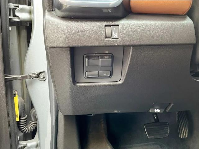 2024 GMC Canyon 4WD AT4