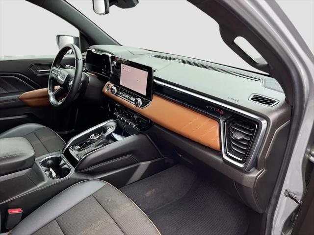2024 GMC Canyon 4WD AT4