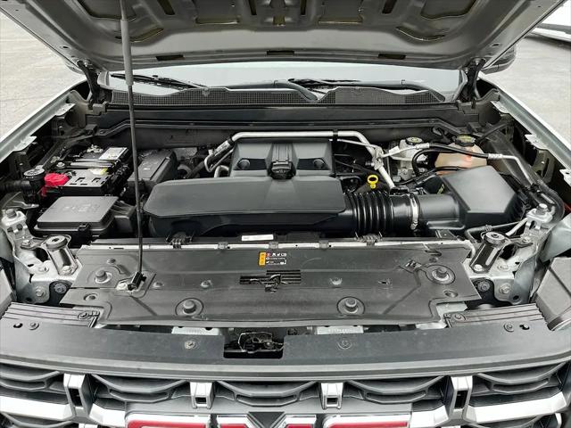 2024 GMC Canyon 4WD AT4