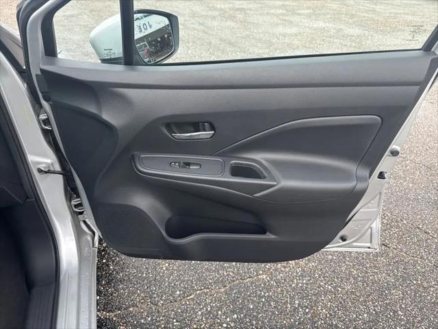2024 Nissan Versa 1.6 SV
