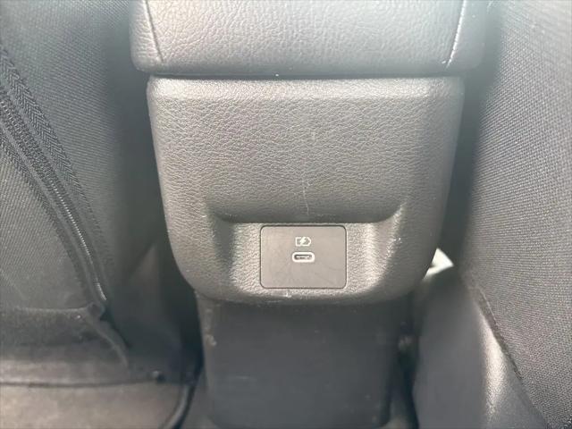 2024 Nissan Versa 1.6 SV