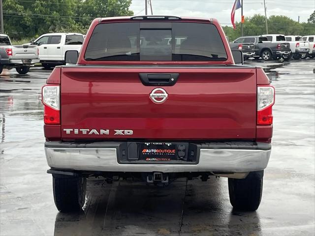 2019 Nissan Titan XD SV Gas