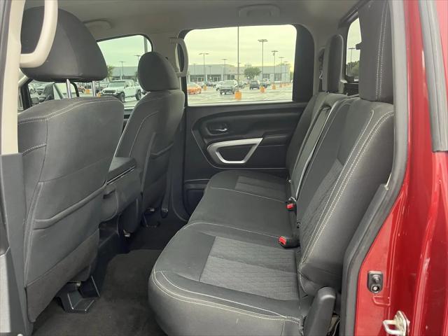 2019 Nissan Titan XD SV Gas