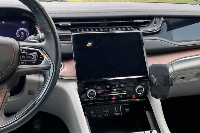 2023 Jeep Grand Cherokee L Summit 4x4
