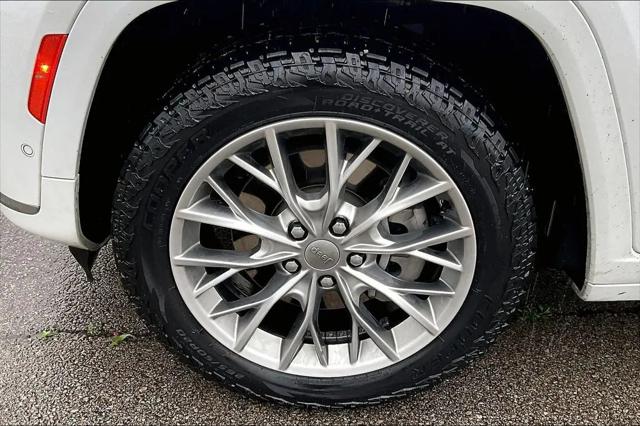 2023 Jeep Grand Cherokee L Summit 4x4