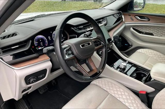 2023 Jeep Grand Cherokee L Summit 4x4