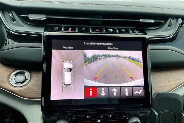 2023 Jeep Grand Cherokee L Summit 4x4