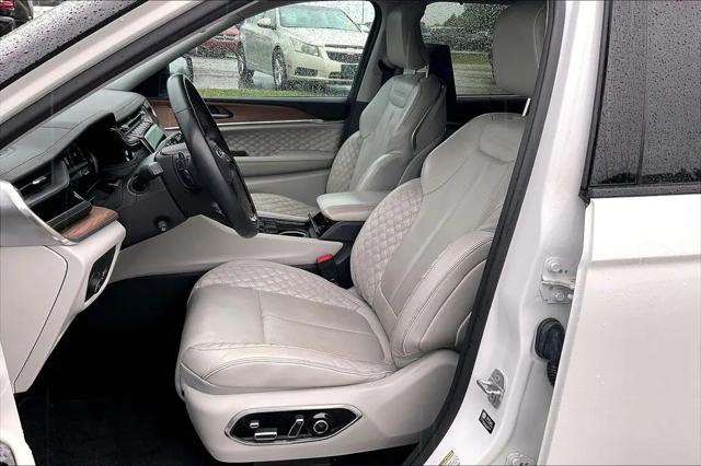2023 Jeep Grand Cherokee L Summit 4x4