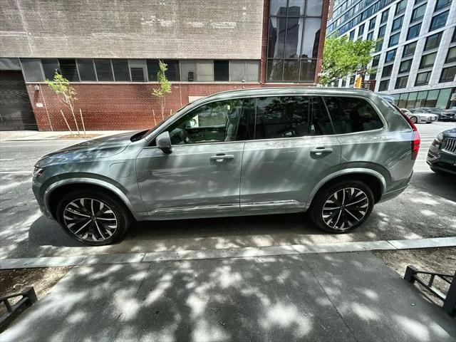 2025 Volvo XC90 Plug-In Hybrid T8 Ultra 7-Seater