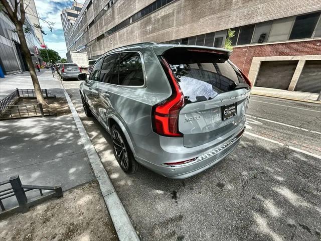 2025 Volvo XC90 Plug-In Hybrid T8 Ultra 7-Seater