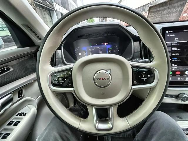 2025 Volvo XC90 Plug-In Hybrid T8 Ultra 7-Seater