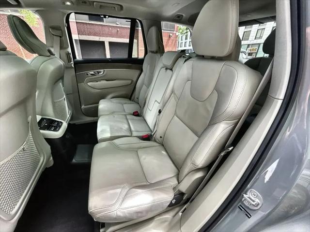 2025 Volvo XC90 Plug-In Hybrid T8 Ultra 7-Seater