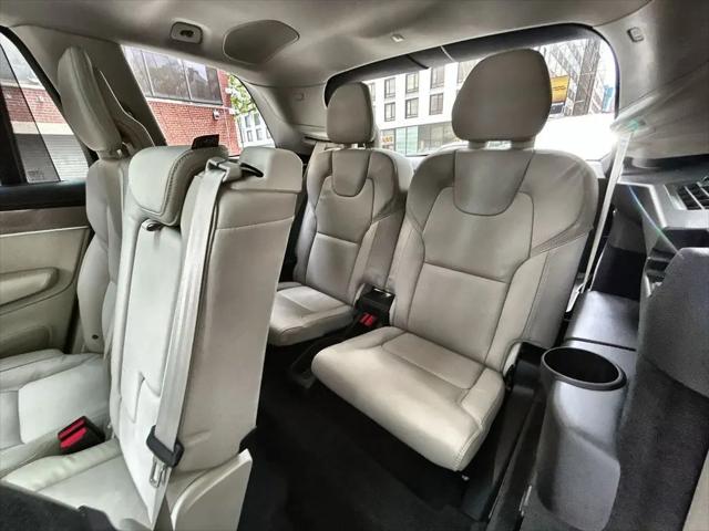2025 Volvo XC90 Plug-In Hybrid T8 Ultra 7-Seater