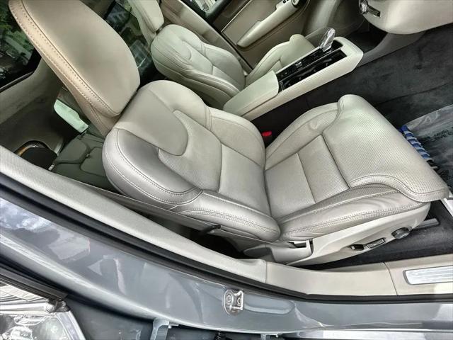 2025 Volvo XC90 Plug-In Hybrid T8 Ultra 7-Seater