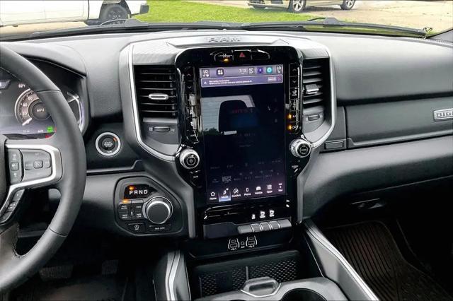 2026 Ram 1500 Big Horn Crew Cab 4x4 5'7" Box