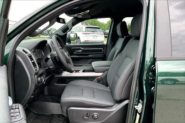 2026 Ram 1500 Big Horn Crew Cab 4x4 5'7" Box