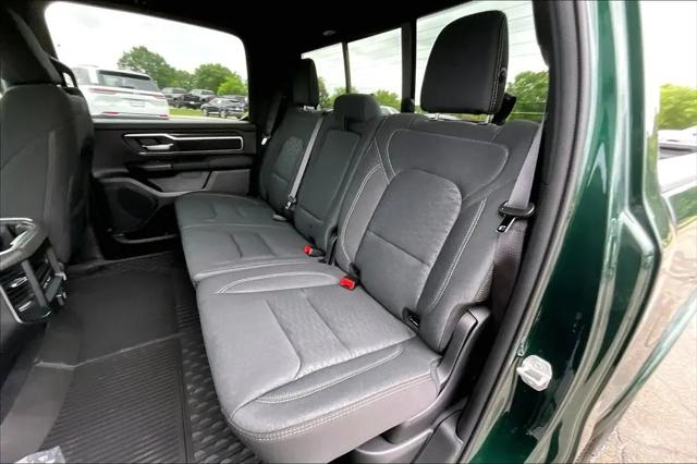 2026 Ram 1500 Big Horn Crew Cab 4x4 5'7" Box