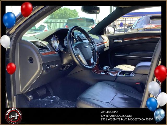 2014 Chrysler 300 Base