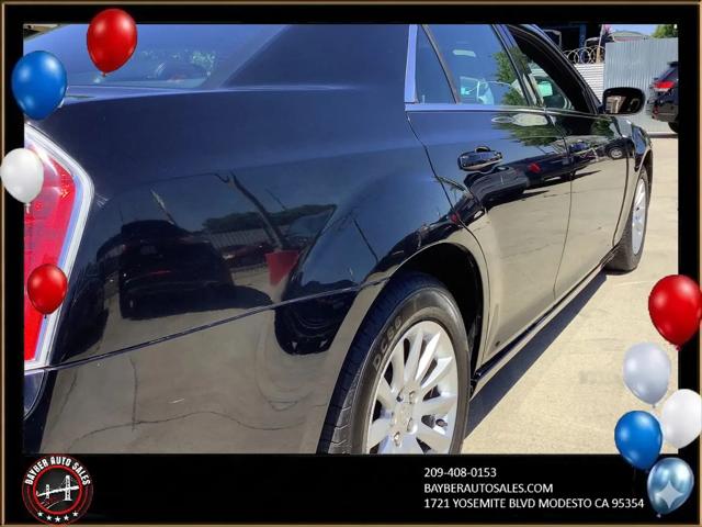 2014 Chrysler 300 Base