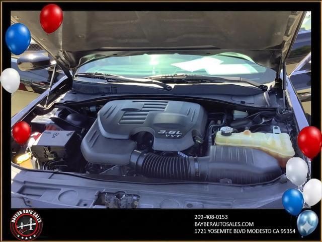 2014 Chrysler 300 Base