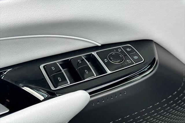 2024 Cadillac iQ Sport w/1SF
