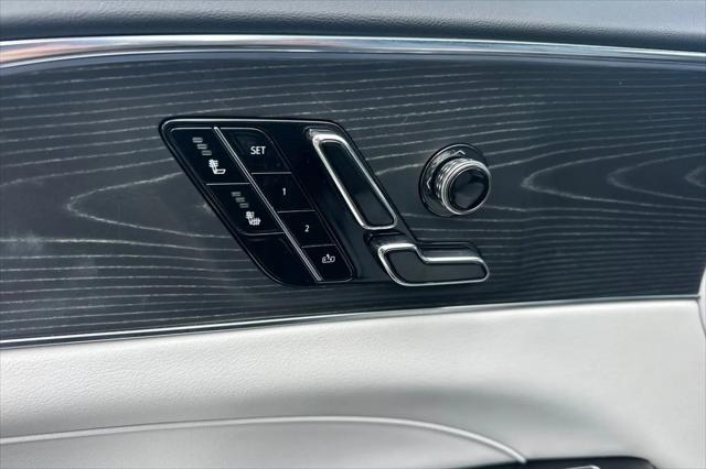 2024 Cadillac iQ Sport w/1SF